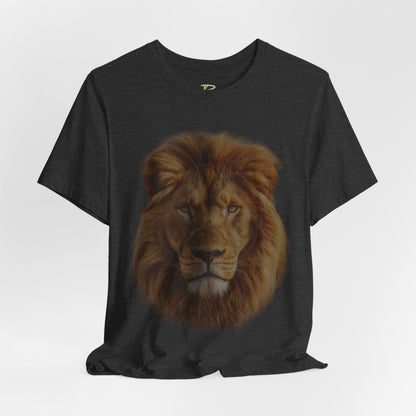 Unisex Lion Portrait Tee - Majestic King of the Jungle T-shirt