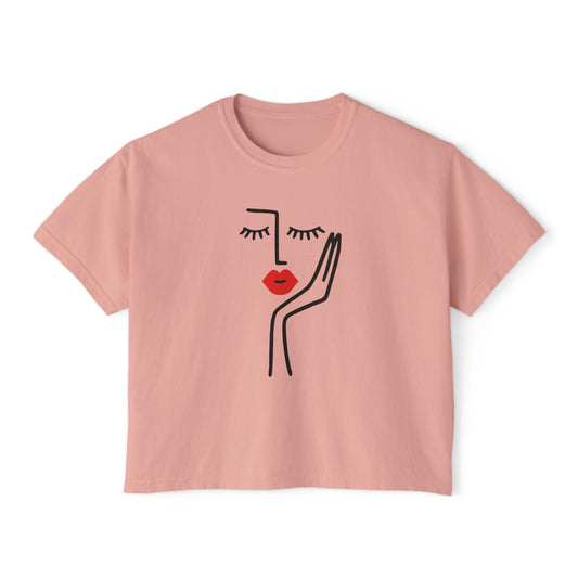 Women's Boxy Tee with Abstract Face Design - Casual Summer Top, Graphic Tee, Artsy Shirt, Gift for Her, Fashion Statement