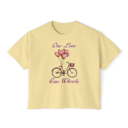 Vintage Bike Boxy Tee - Valentine's Day Women's Boxy Tee with Heart Balloons Graphic