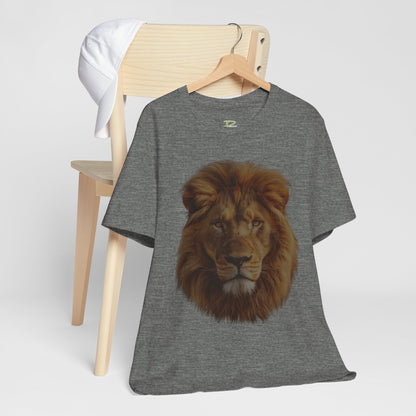 Unisex Lion Portrait Tee - Majestic King of the Jungle T-shirt