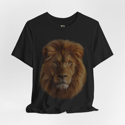 Unisex Lion Portrait Tee - Majestic King of the Jungle T-shirt