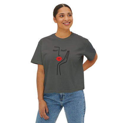 Women's Boxy Tee with Abstract Face Design - Casual Summer Top, Graphic Tee, Artsy Shirt, Gift for Her, Fashion Statement