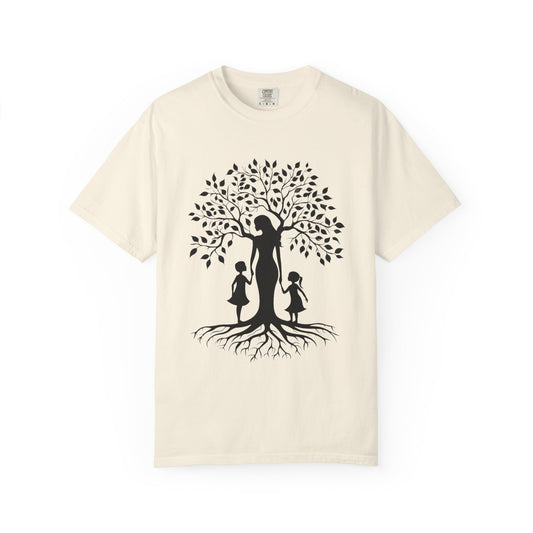 Nature-Inspired T-Shirt with Mom and Kids Design - Mother's day Gift - Birthday Gift