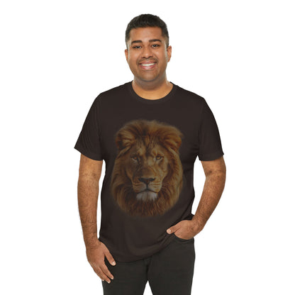 Unisex Lion Portrait Tee - Majestic King of the Jungle T-shirt