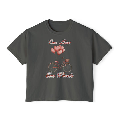 Vintage Bike Boxy Tee - Valentine's Day Women's Boxy Tee with Heart Balloons Graphic