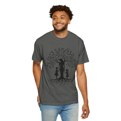 Nature-Inspired T-Shirt with Mom and Kids Design - Mother's day Gift - Birthday Gift
