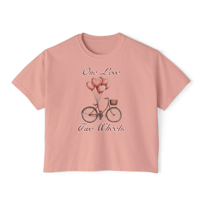Vintage Bike Boxy Tee - Valentine's Day Women's Boxy Tee with Heart Balloons Graphic