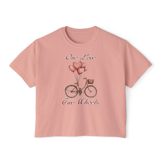 Vintage Bike Boxy Tee - Valentine's Day Women's Boxy Tee with Heart Balloons Graphic