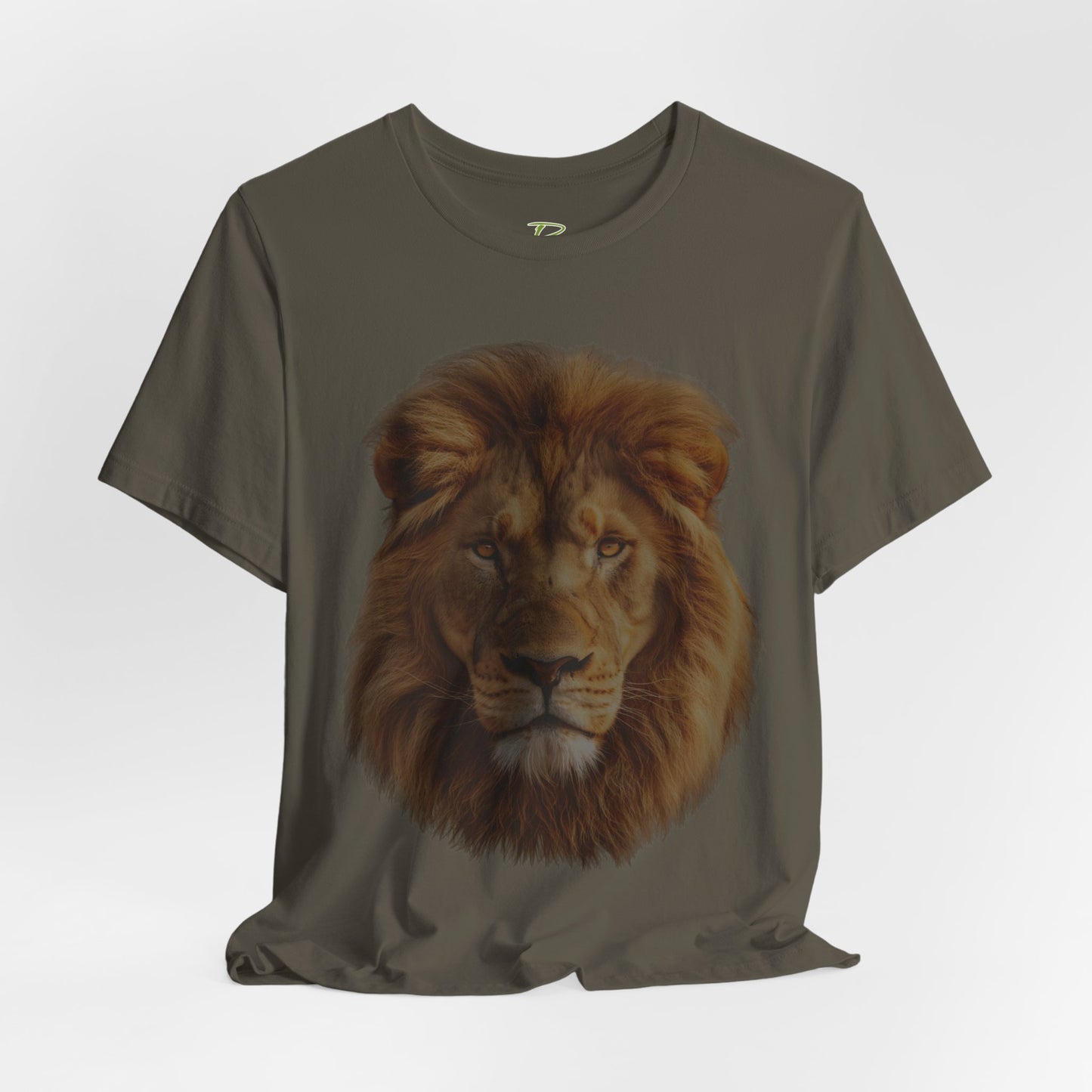 Unisex Lion Portrait Tee - Majestic King of the Jungle T-shirt