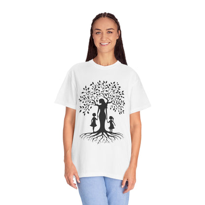 Nature-Inspired T-Shirt with Mom and Kids Design - Mother's day Gift - Birthday Gift