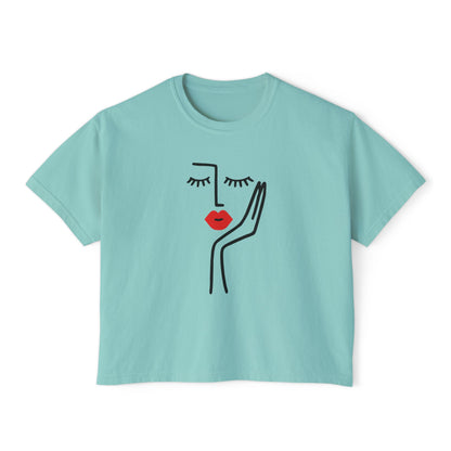 Women's Boxy Tee with Abstract Face Design - Casual Summer Top, Graphic Tee, Artsy Shirt, Gift for Her, Fashion Statement