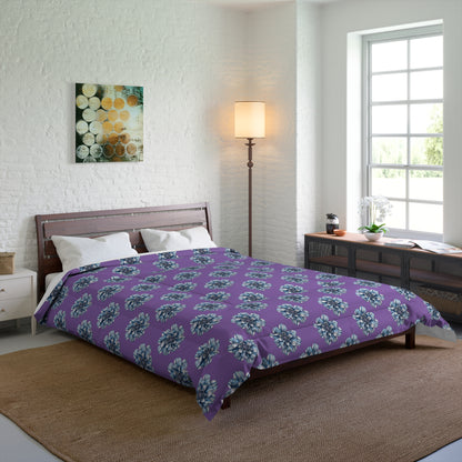Light Purple Cozy Throw Blanket with Striped Floral Design