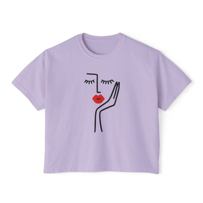 Women's Boxy Tee with Abstract Face Design - Casual Summer Top, Graphic Tee, Artsy Shirt, Gift for Her, Fashion Statement