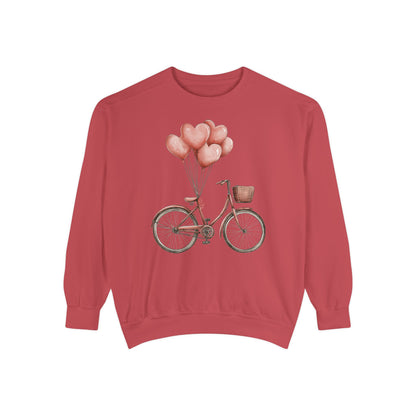 Unique garment-dyed sweatshirt design