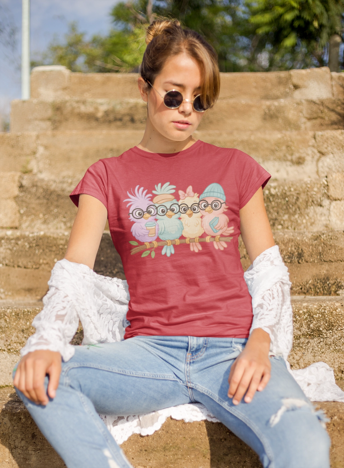 Cute Bird Friends Short Sleeve T-shirt - Perfect Gift for Animal Lovers - Lightweight Fabric Tee